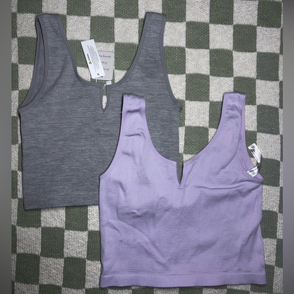 V-Neck Camis Cropped Tanks - Picture 1 of 2